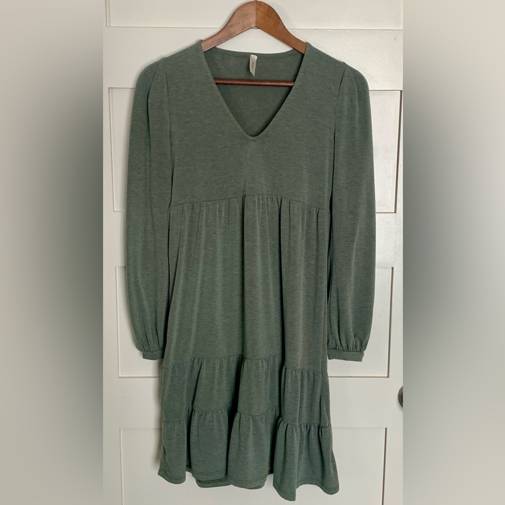 Emerald Long Sleeve Tiered Green Dress